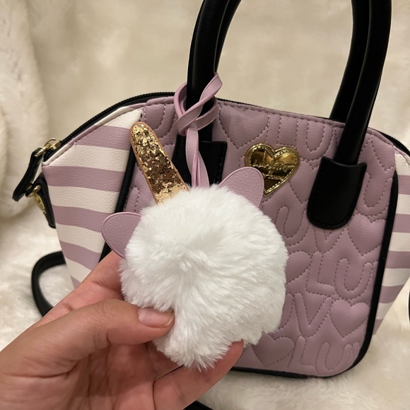 Betsey Johnson Small Crossbody - Picture 6 of 10